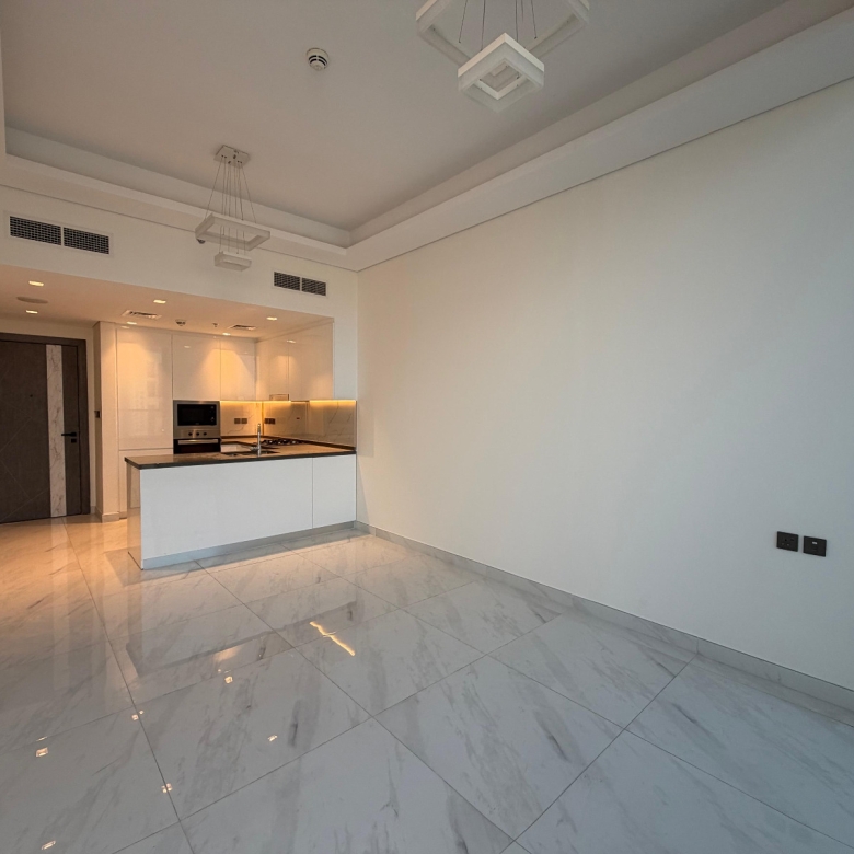 2 Bedroom Apartment for Sale in Samana Park View